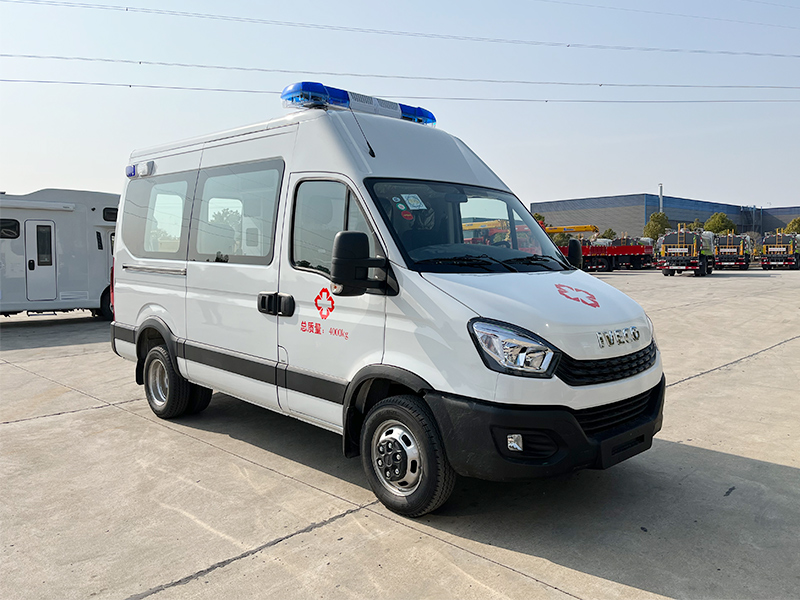 依維柯歐勝救護(hù)車(chē)