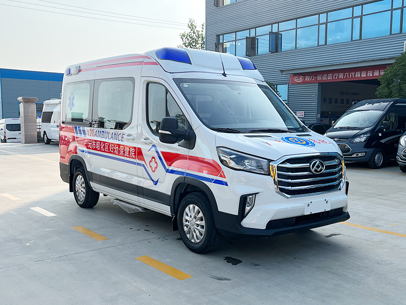 上汽大通V90救護(hù)車(chē)